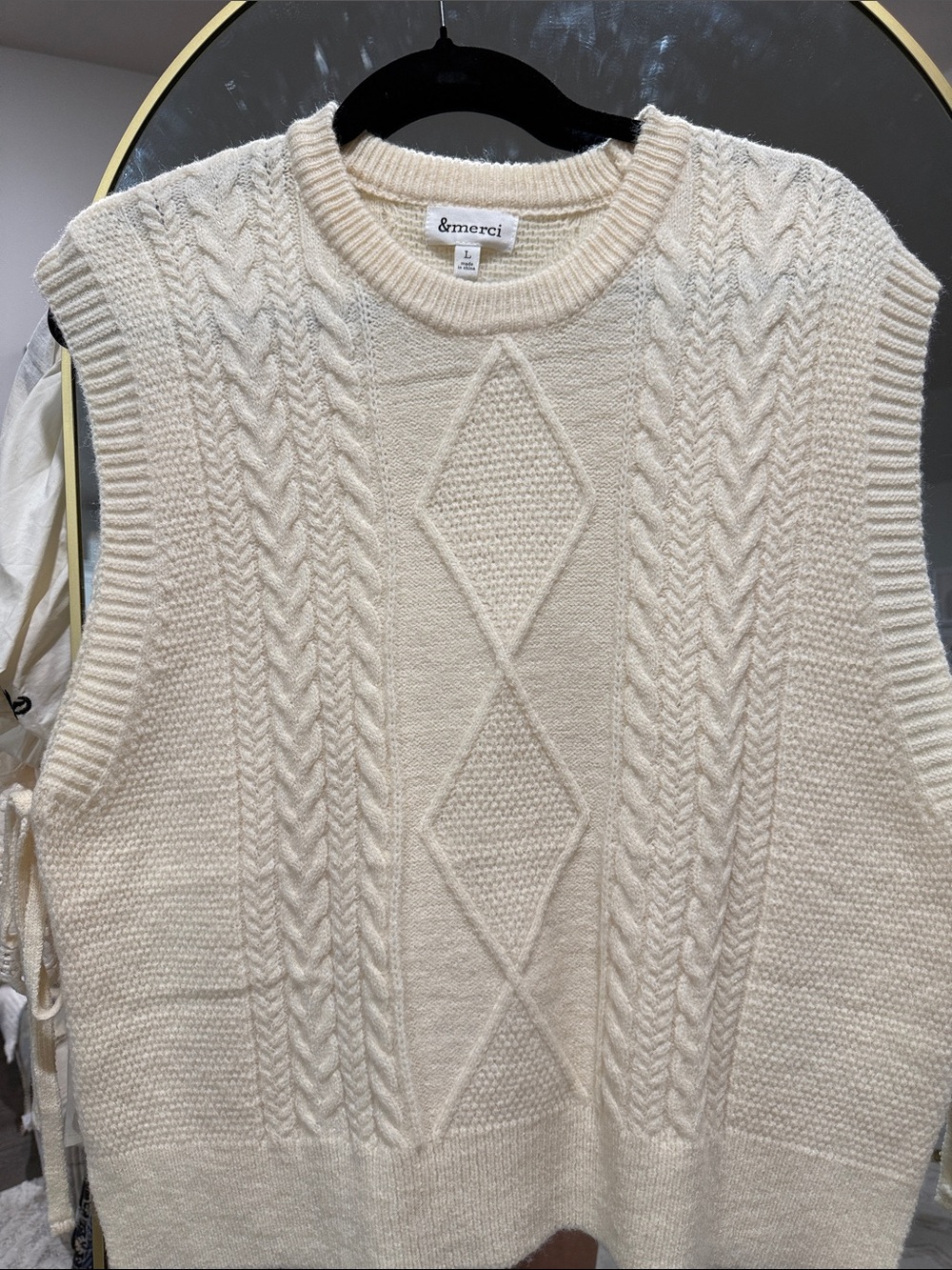 &merci Cream Cable-Knit Crewneck Sweater Vest